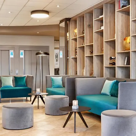 H+ Koeln Hotel 4*