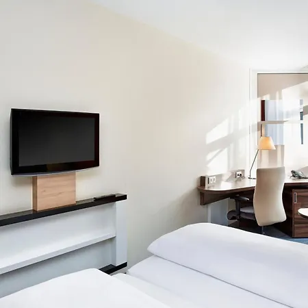 Hotel H+ Koeln 4*