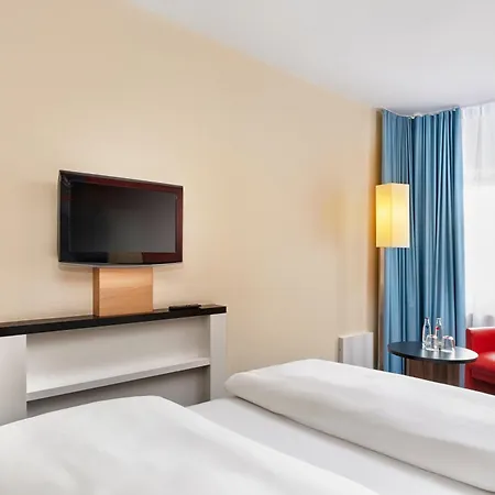 H+ Koeln Hotel