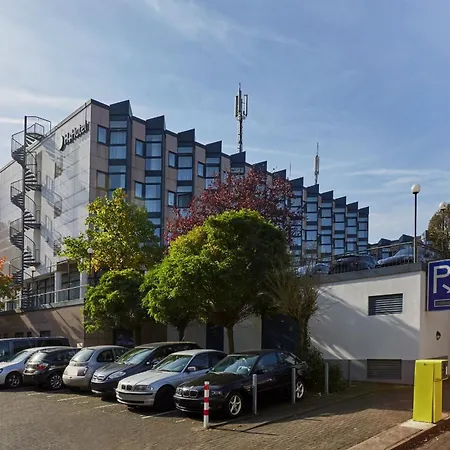 H+ Koeln Hotel 4*