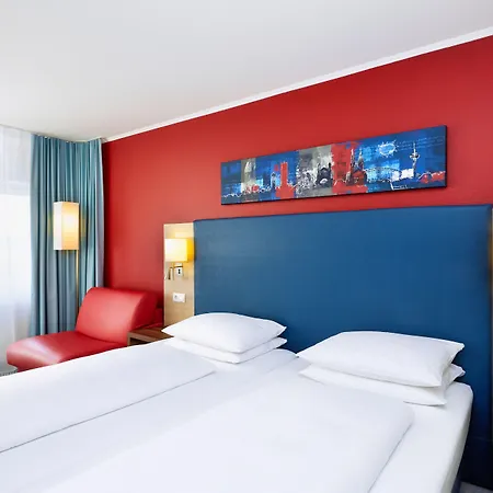 Sunday Koeln Hotel