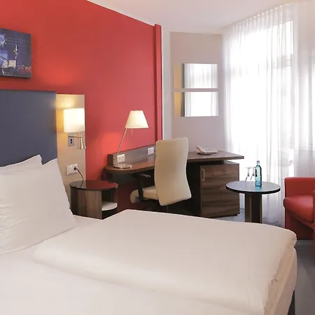 Hotel H+ Koeln 4*