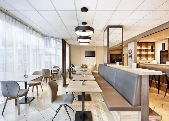 酒店 科隆布吕尔h +酒店 Brühl