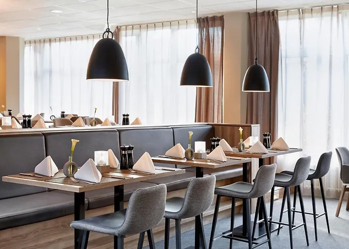 科隆布吕尔h +酒店 酒店 Brühl