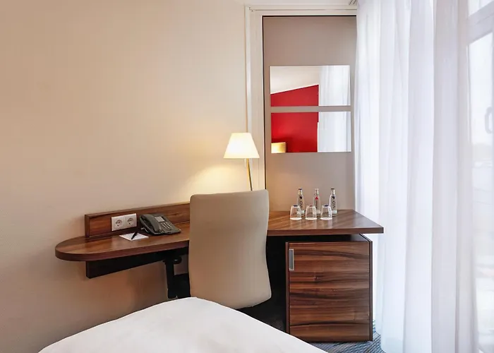 科隆布吕尔h +酒店 酒店 Brühl